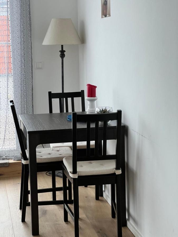 Wunderschones Apartment Виена Екстериор снимка