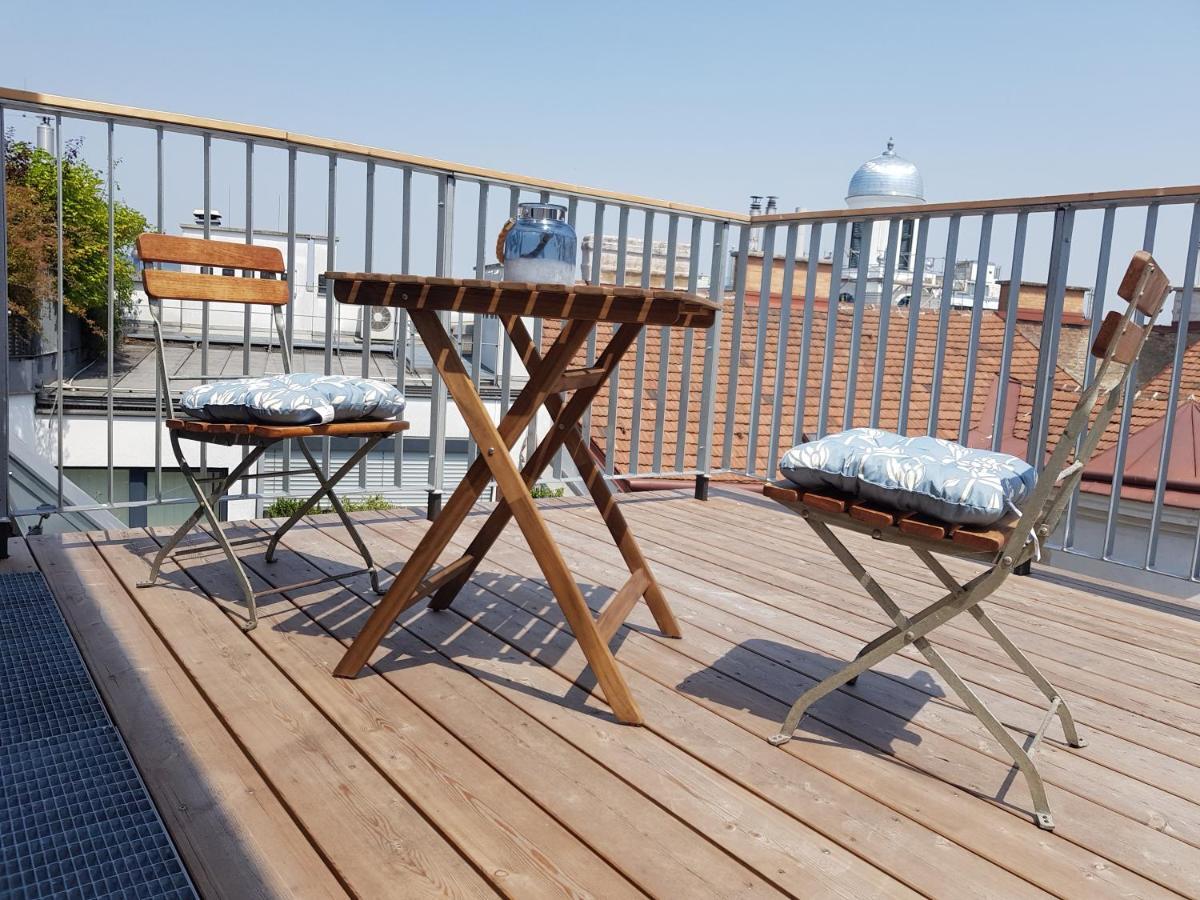 Wunderschones Apartment Виена Екстериор снимка